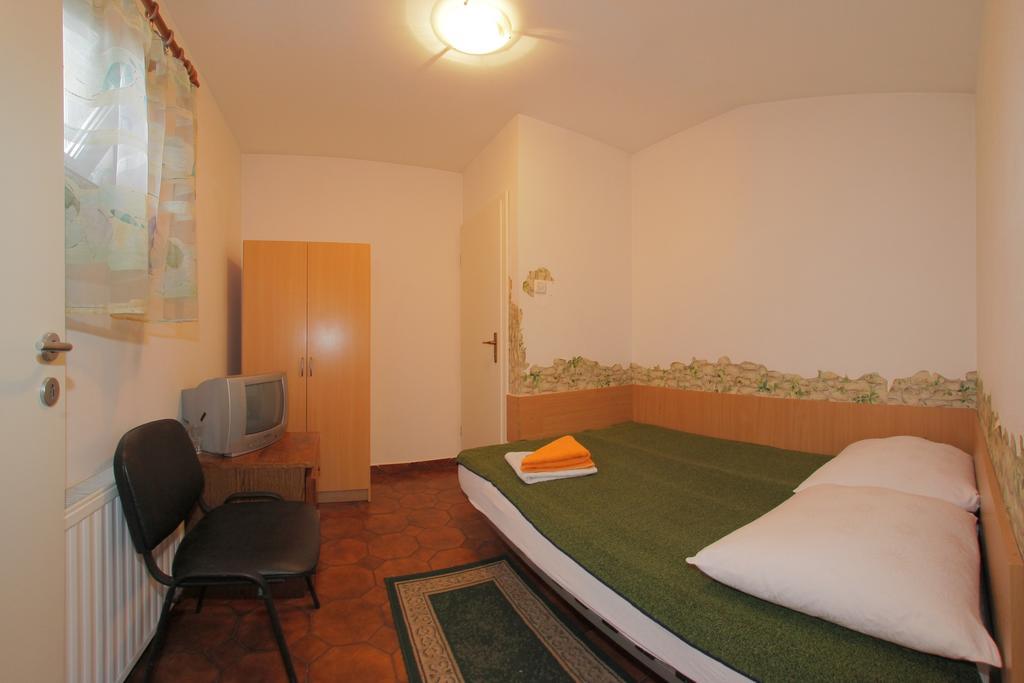 Pensiunea Bianco Nero Timisoara Luaran gambar