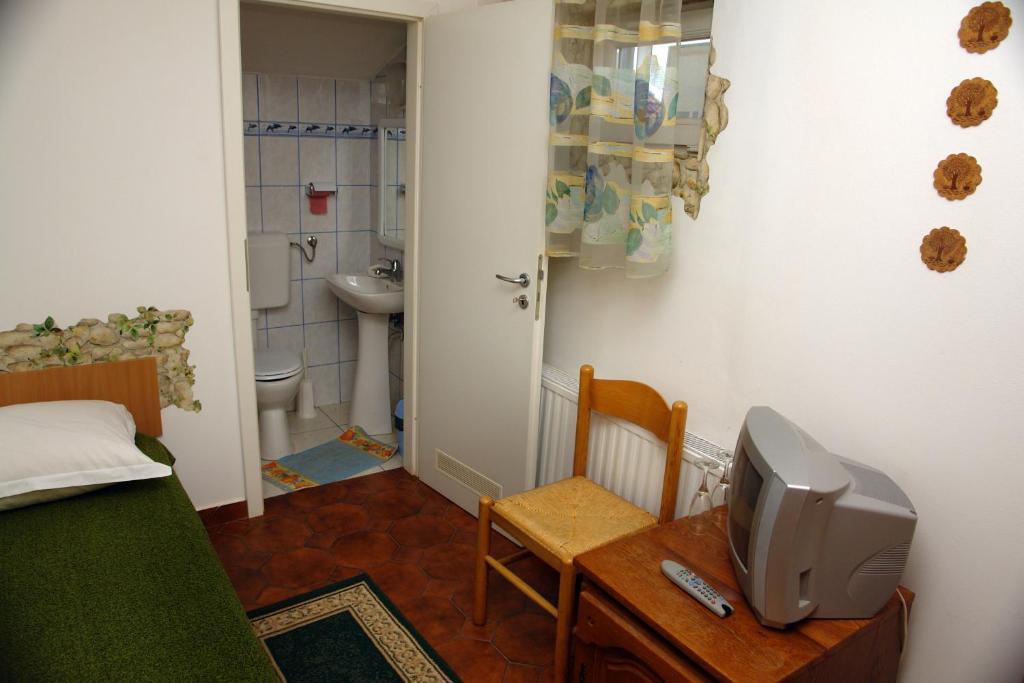Pensiunea Bianco Nero Timisoara Bilik gambar