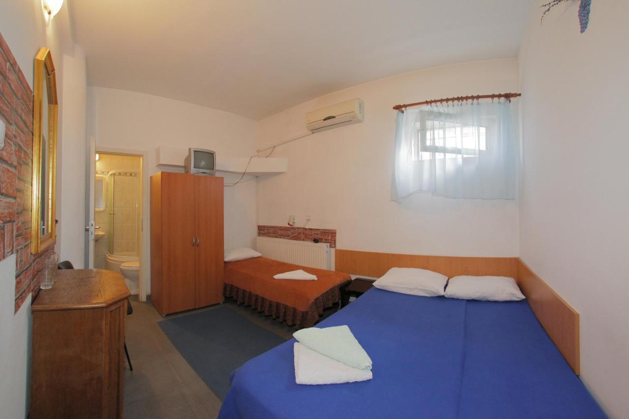 Pensiunea Bianco Nero Timisoara Luaran gambar